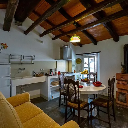 Apartment Elicriso *